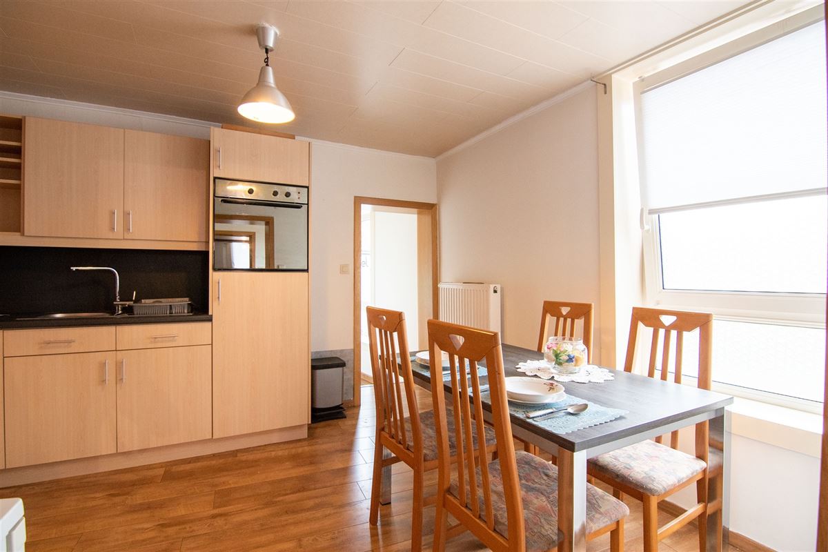Handelsruimte met appartement in het centrum van Borgloon!