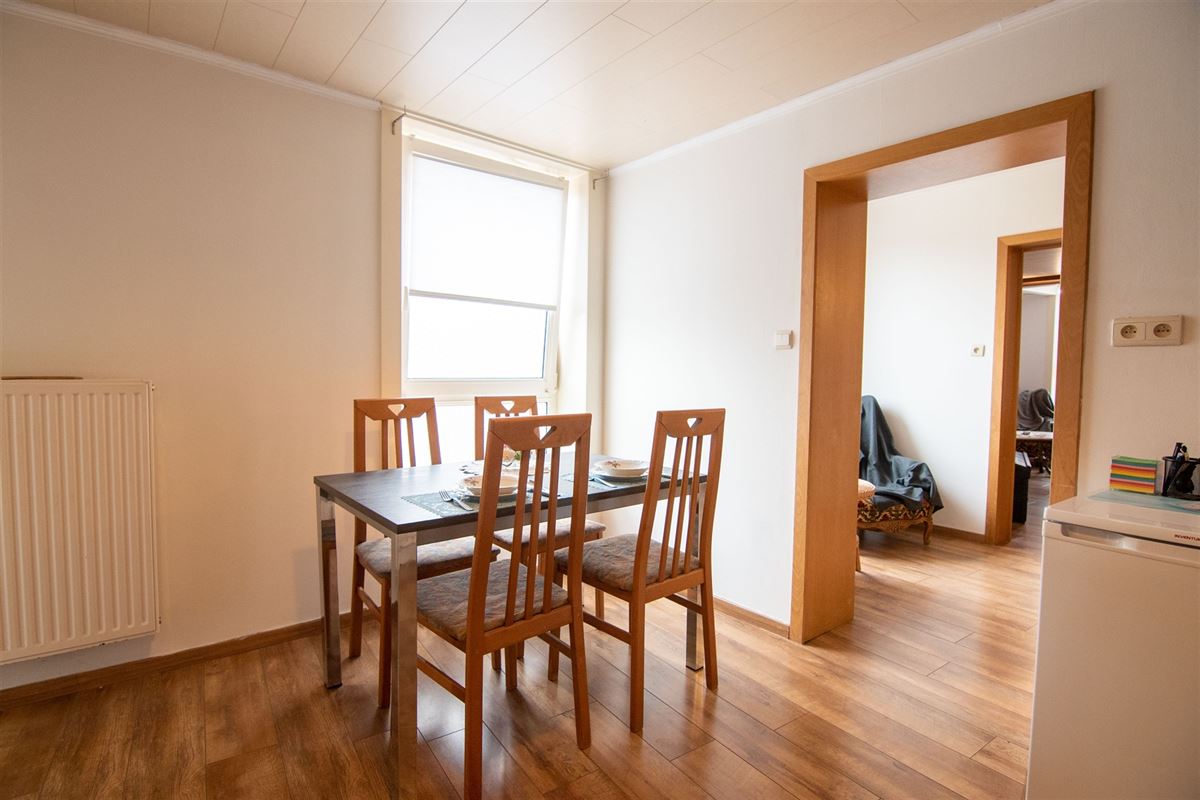 Handelsruimte met appartement in het centrum van Borgloon!