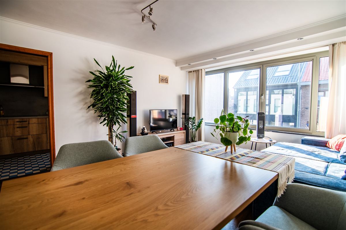 Rustig gelegen appartement met garage op wandelafstand van het centrum.