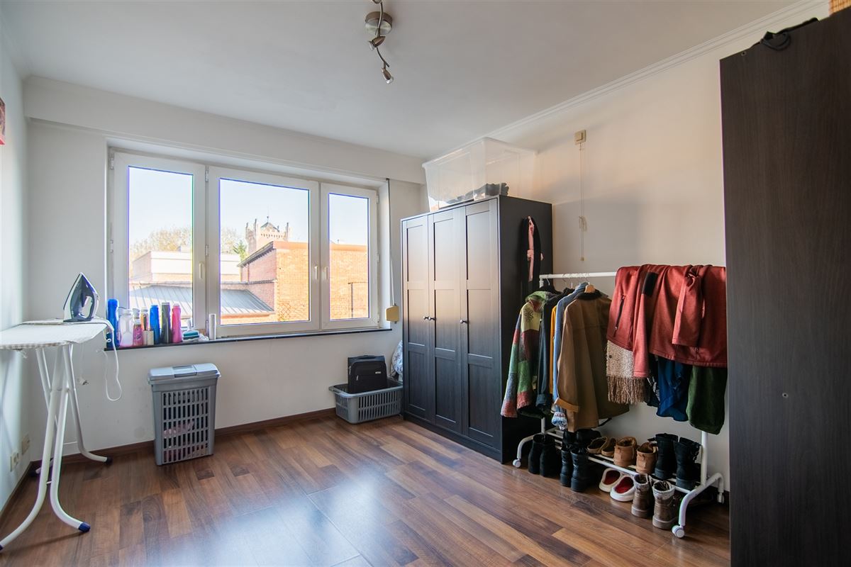 Rustig gelegen appartement met garage op wandelafstand van het centrum.