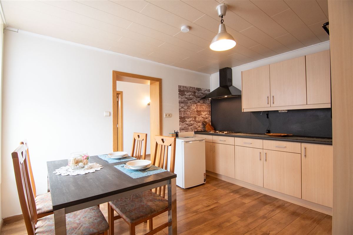 Handelsruimte met appartement in het centrum van Borgloon!
