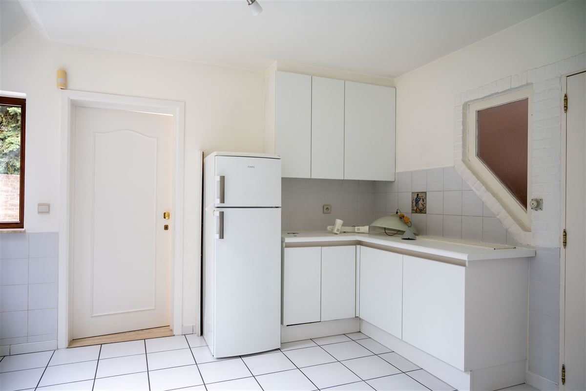 Vrijstaande woning op toplocatie, met prachtige tuin, dubbele garage en drie slaapkamers!