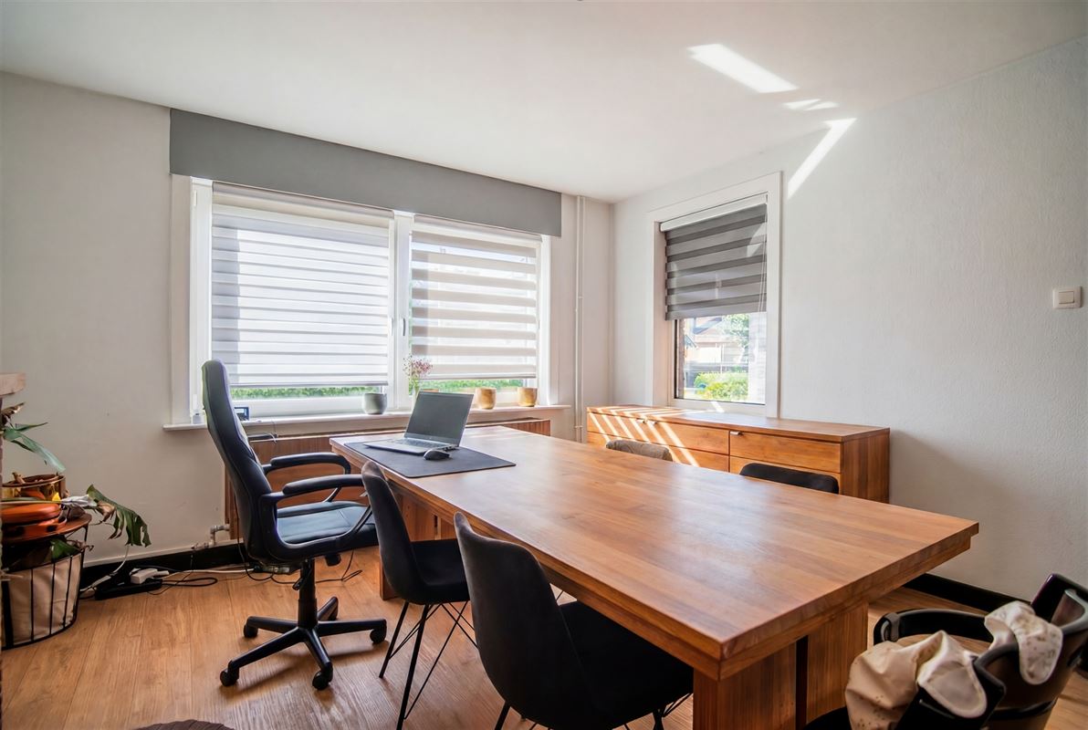 Op te frissen woning met drie slaapkamers en tuin in Diepenbeek.