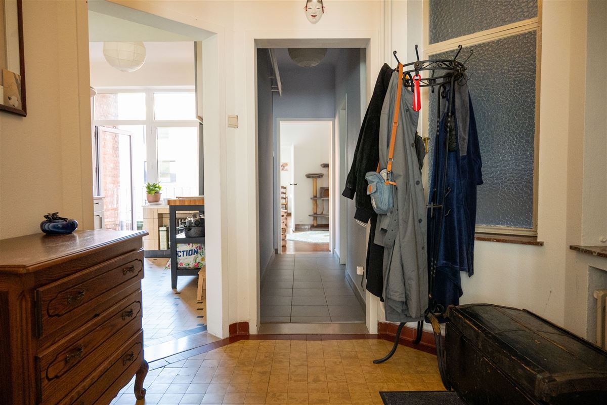 Lichtrijk karaktervol appartement in het stadscentrum!