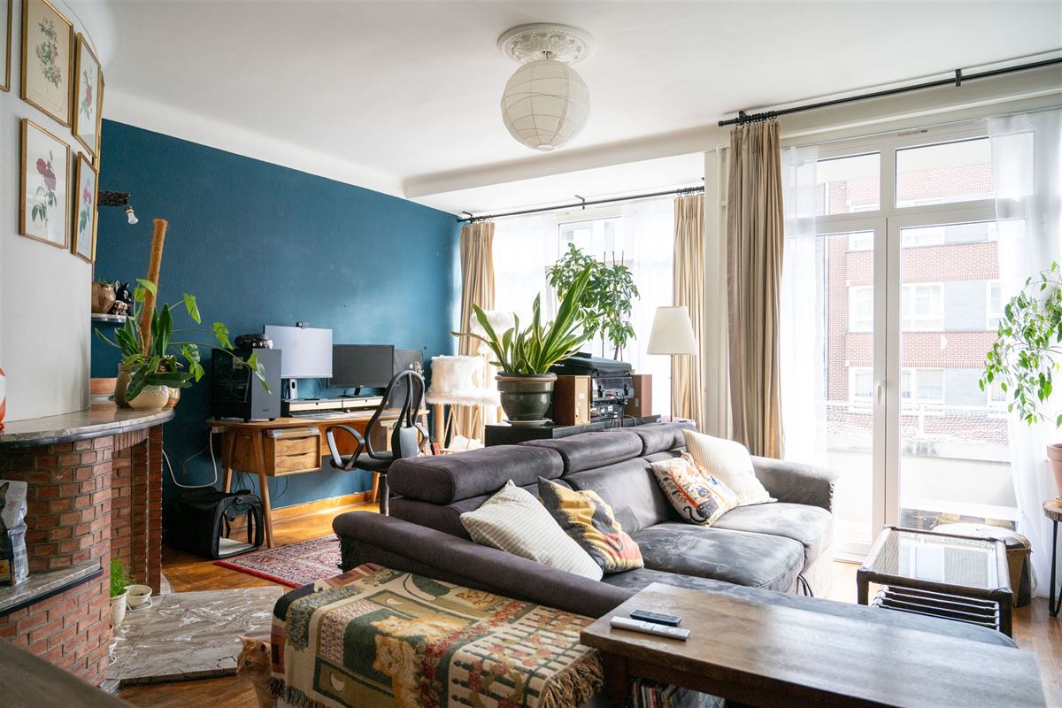 Lichtrijk karaktervol appartement in het stadscentrum!