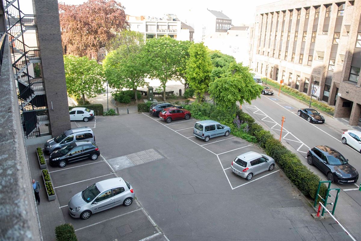 Centraal gelegen appartement met twee slaapkamers en ruim terras!