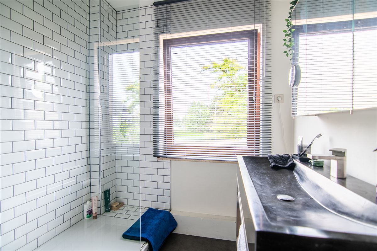 Degelijke gezinswoning met 4 slaapkamers in centrum Diepenbeek!