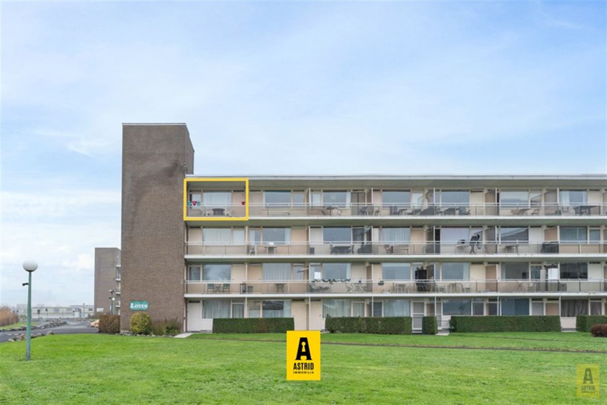 Gezellig vakantie-appartement in groen domein vlakbij zee!