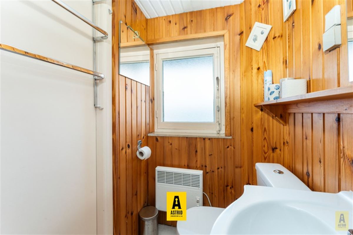 Gezellig vakantie-appartement in groen domein vlakbij zee!