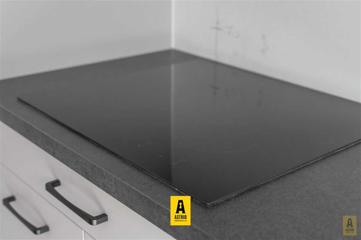 Ruim en zonnig nieuw appartement met mooie terrassen vlakbij zee!