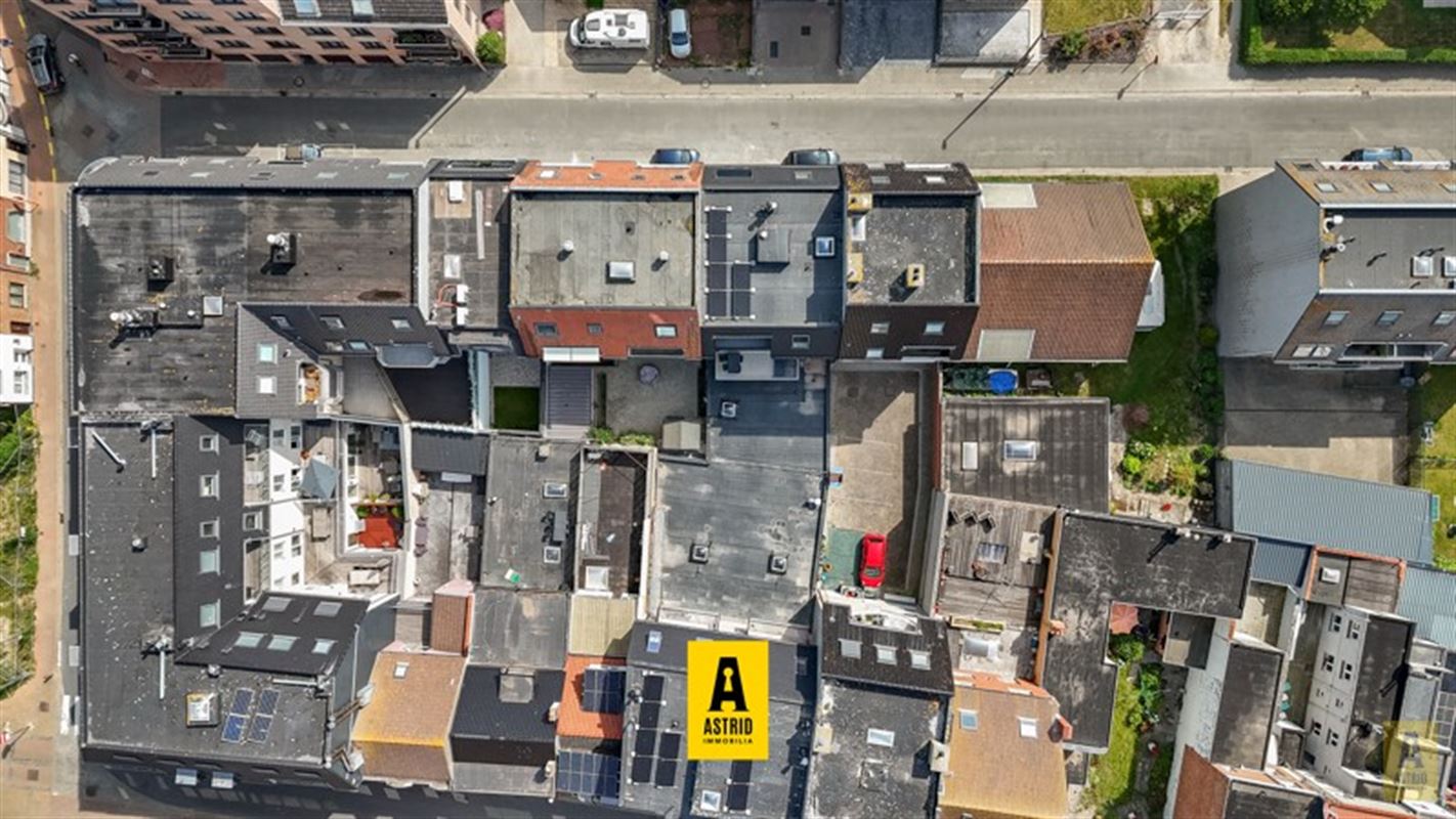 Ruim en zonnig nieuw appartement met mooie terrassen vlakbij zee!