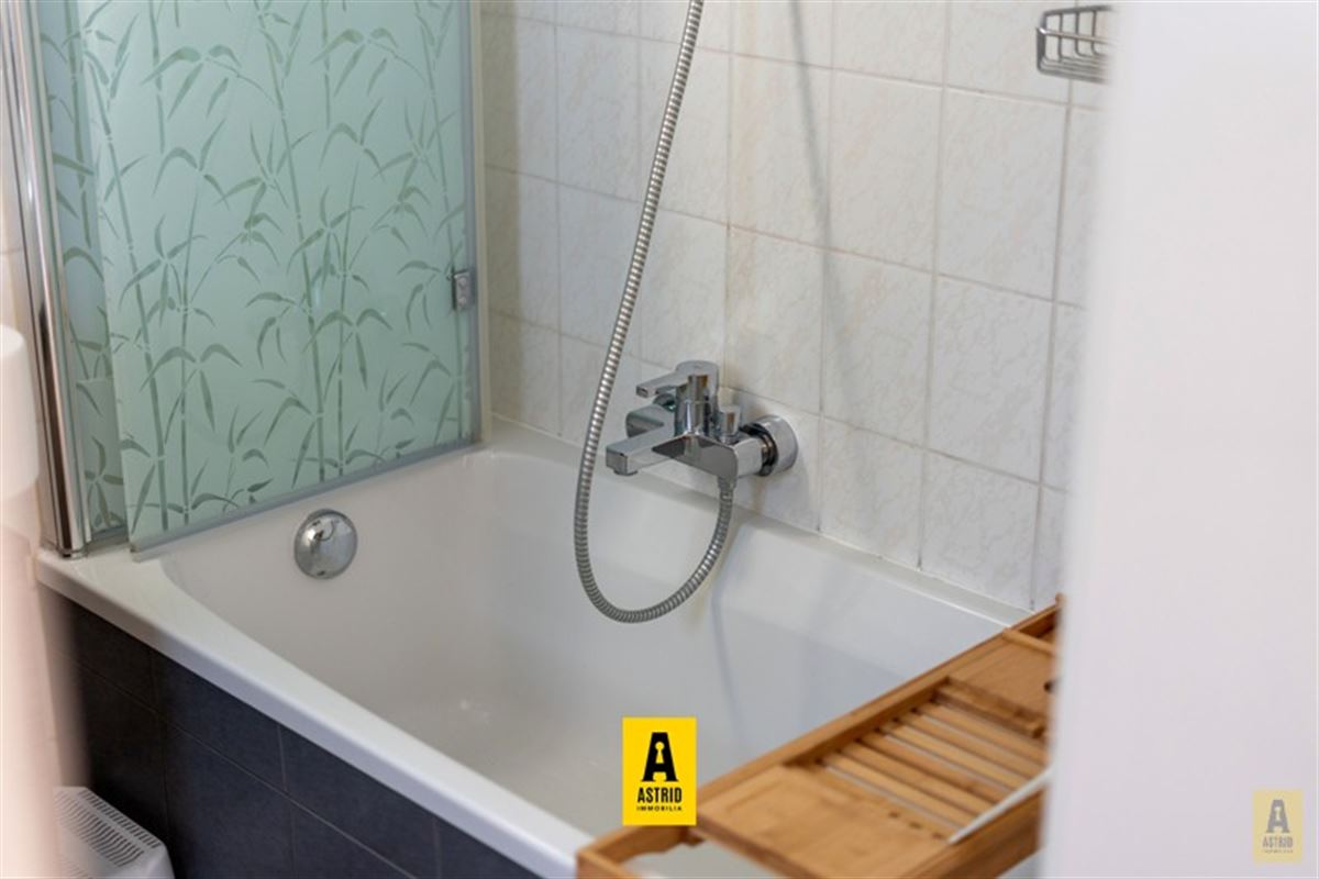 Schitterende vakantiewoning met parking en zonnige tuin!