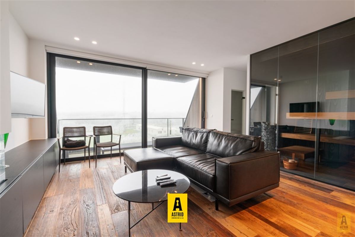 Luxueus duplexappartement met schitterende open zichten!