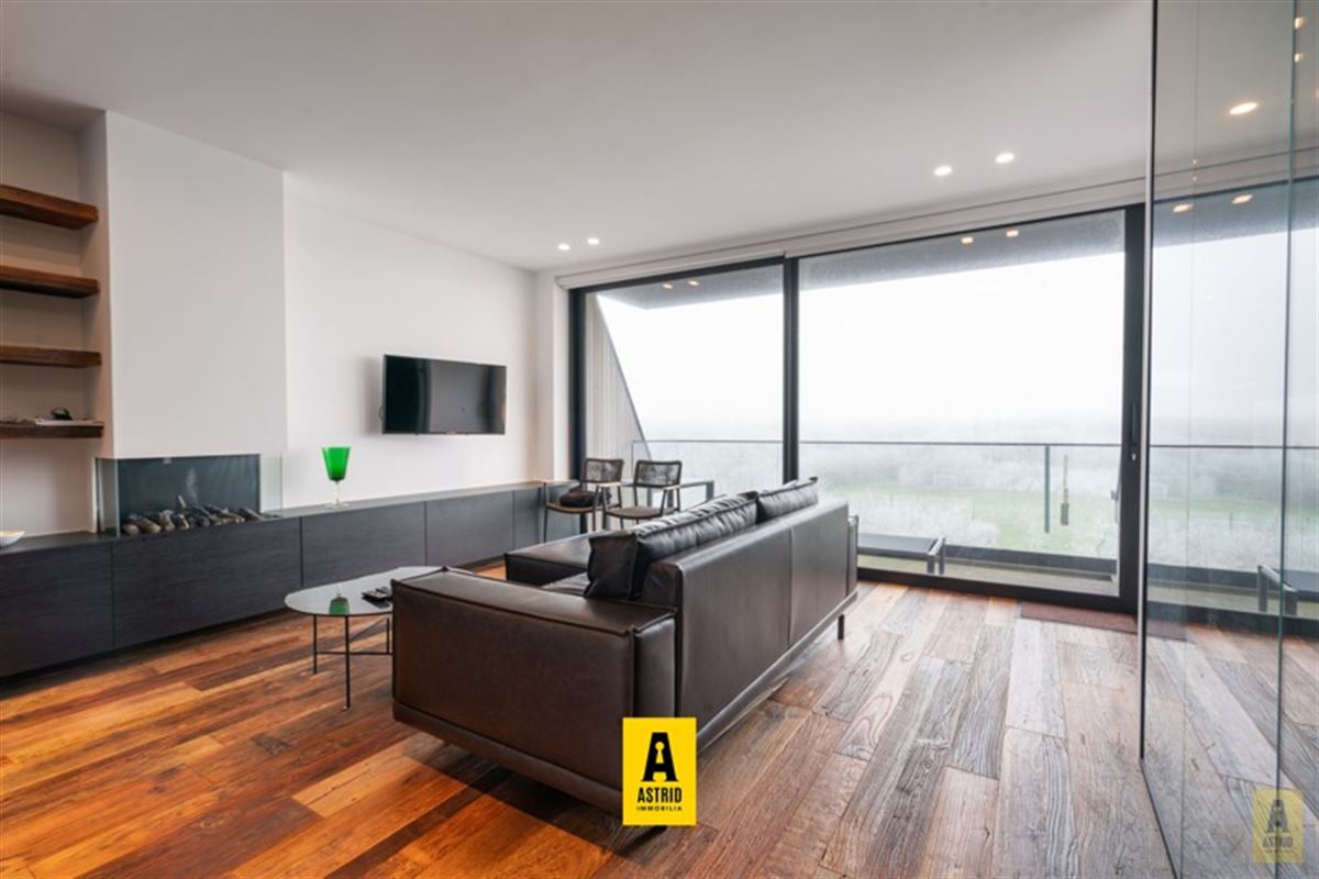 Luxueus duplexappartement met schitterende open zichten!