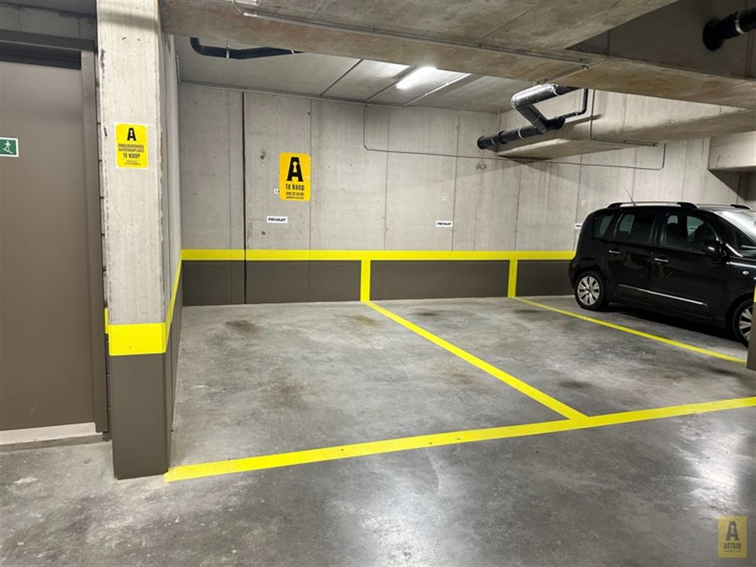 Ondergrondse parkeerplaats te koop in residentie Europe