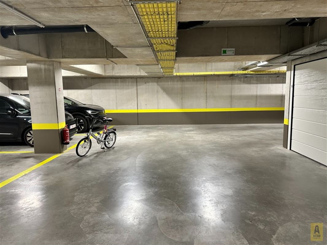 Ondergrondse parkeerplaats te koop in residentie Europe