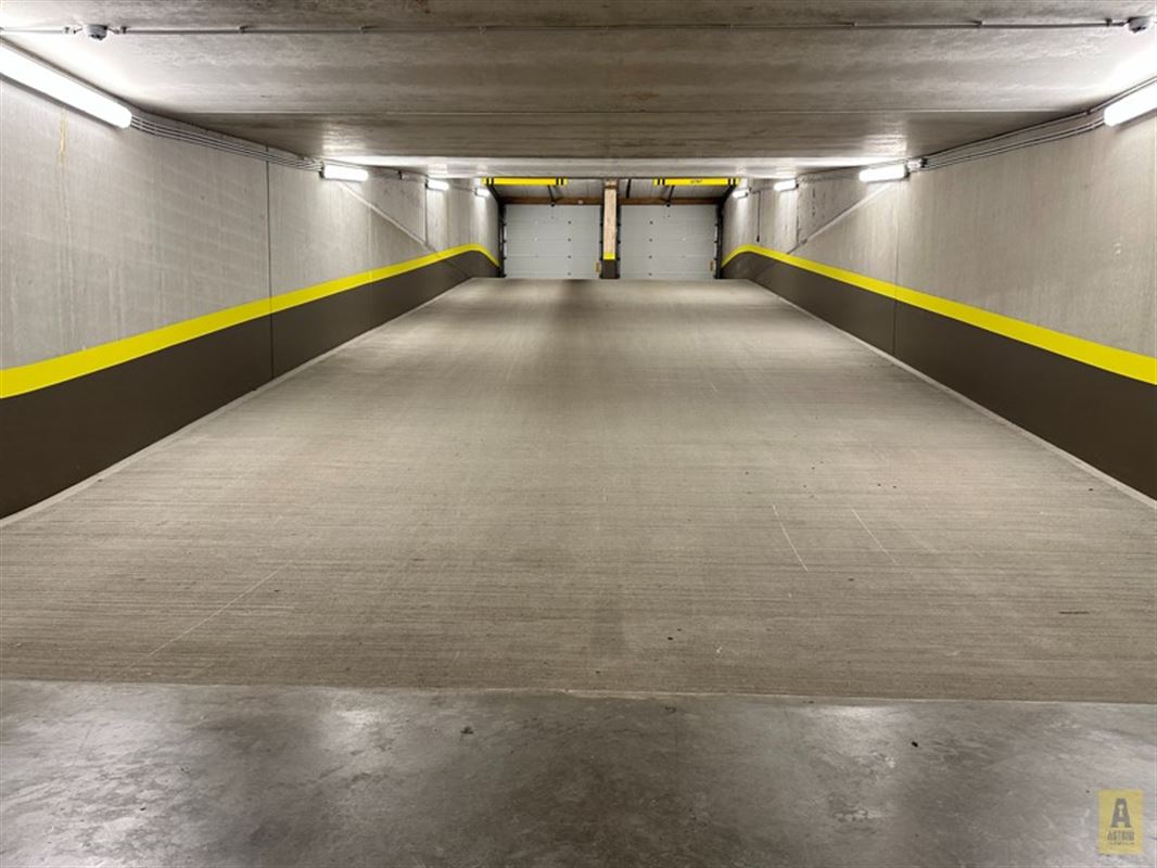 Ondergrondse parkeerplaats te koop in residentie Europe