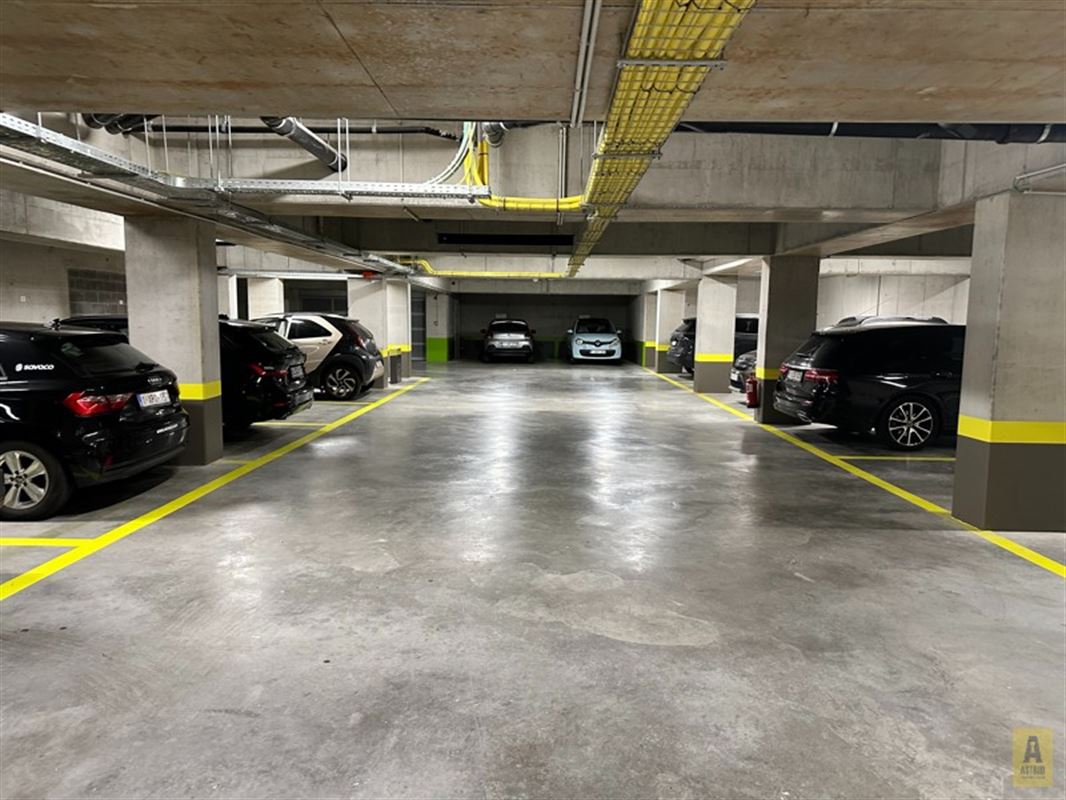 Ondergrondse parkeerplaats te koop in residentie Europe