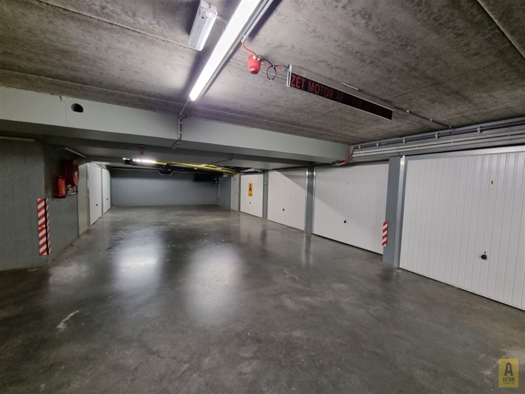 Ondergrondse garagebox in centrum Bredene-Duinen