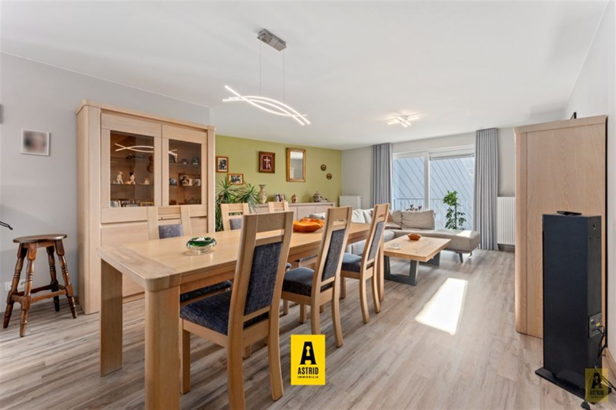 Schitterend appartement met zonneterras en drie slaapkamers!