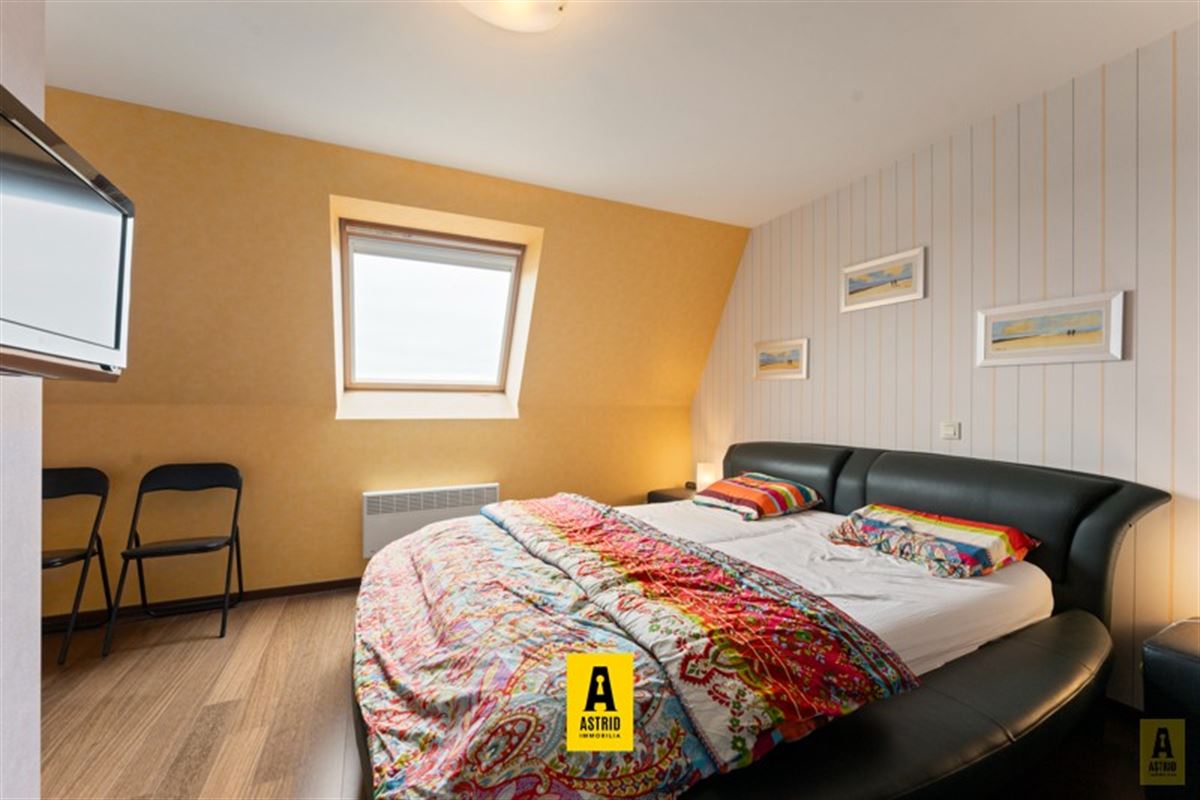 Schitterend duplexappartement met 3 slaapkamers, zeezicht en garagebox!