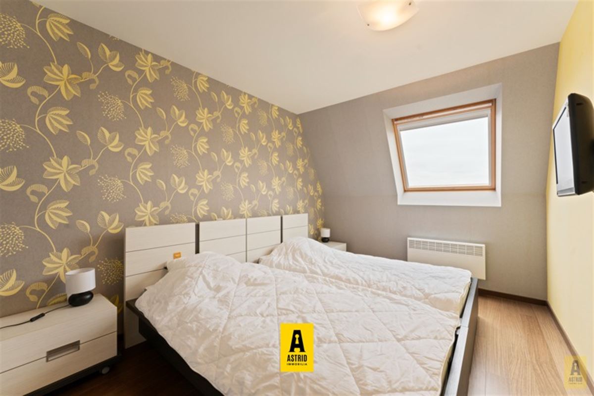 Schitterend duplexappartement met 3 slaapkamers, zeezicht en garagebox!