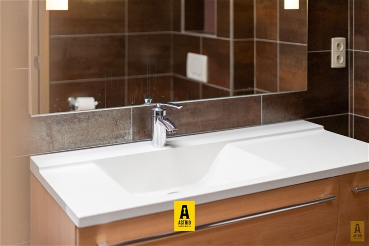 Schitterend duplexappartement met 3 slaapkamers, zeezicht en garagebox!