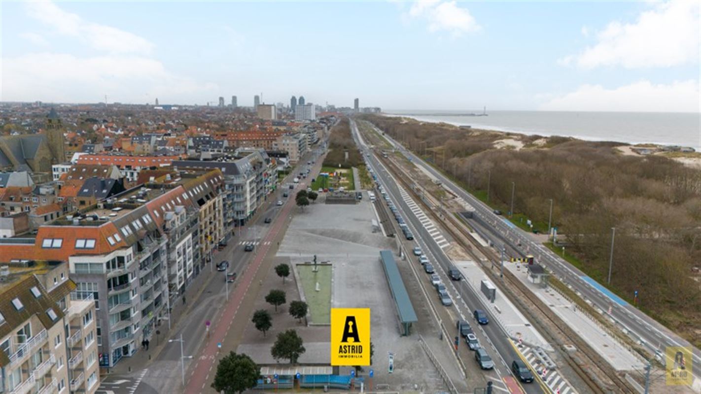 Schitterend duplexappartement met 3 slaapkamers, zeezicht en garagebox!