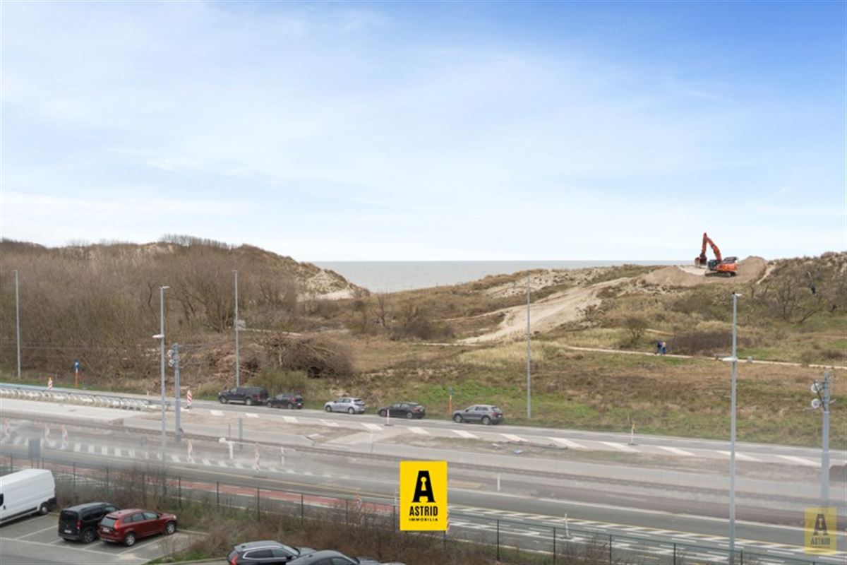 Schitterend duplexappartement met 3 slaapkamers, zeezicht en garagebox!