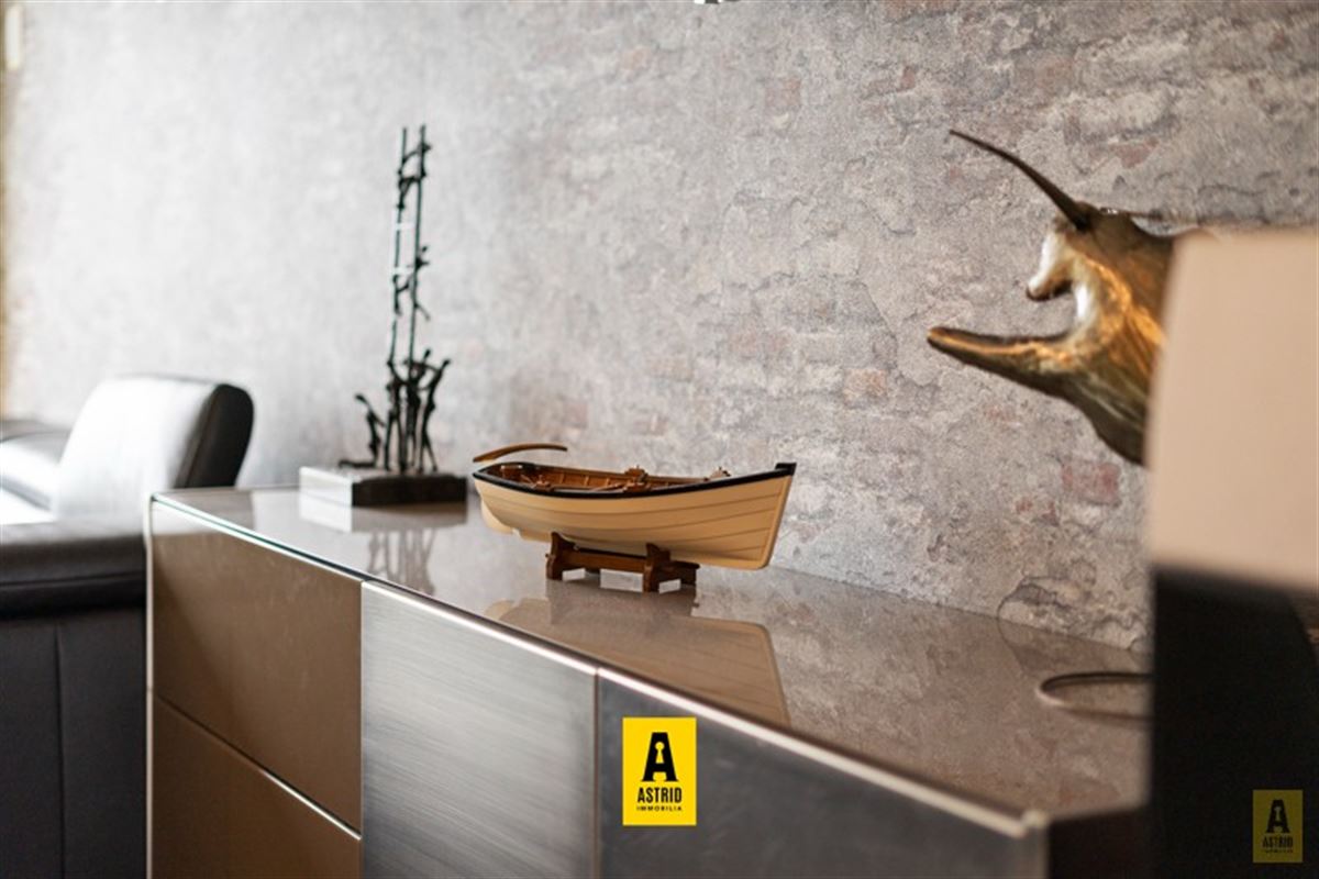 Schitterend duplexappartement met 3 slaapkamers, zeezicht en garagebox!