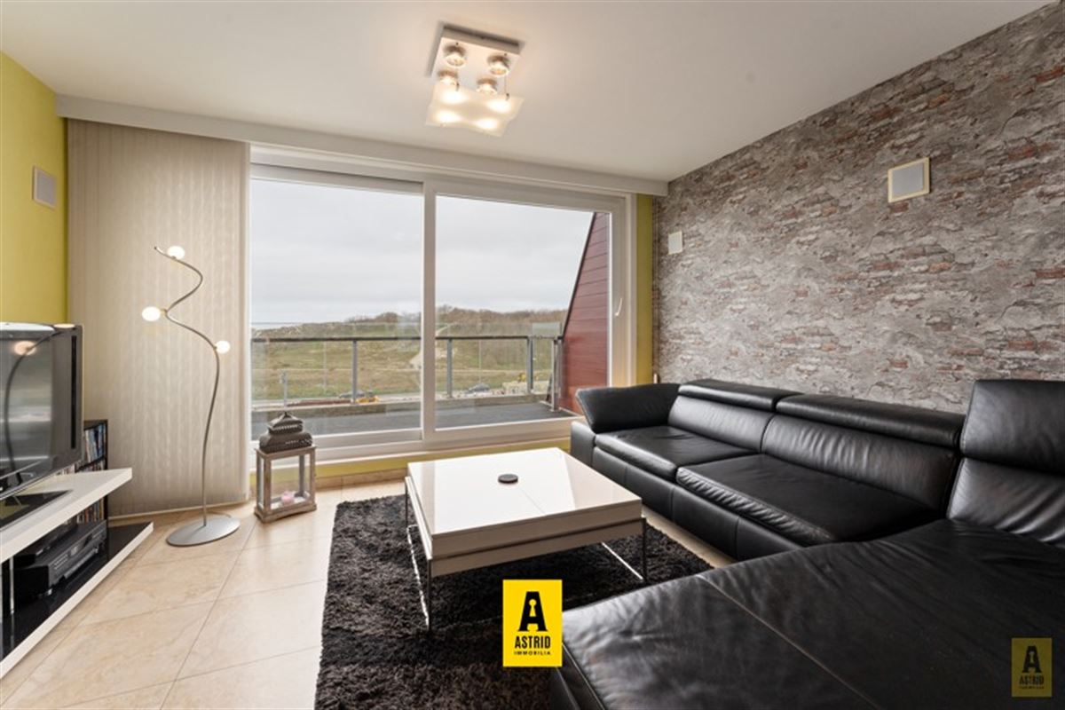 Schitterend duplexappartement met 3 slaapkamers, zeezicht en garagebox!