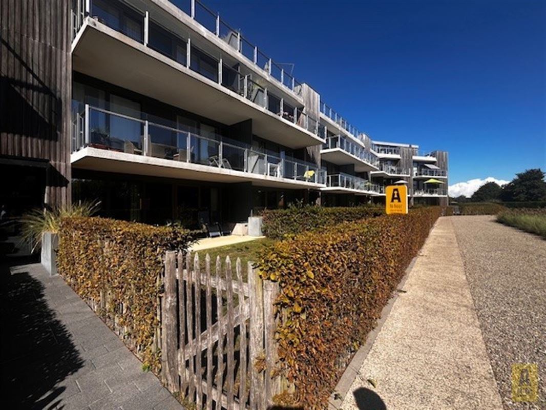 Luxe tuinappartement met garage op fantastische locatie!