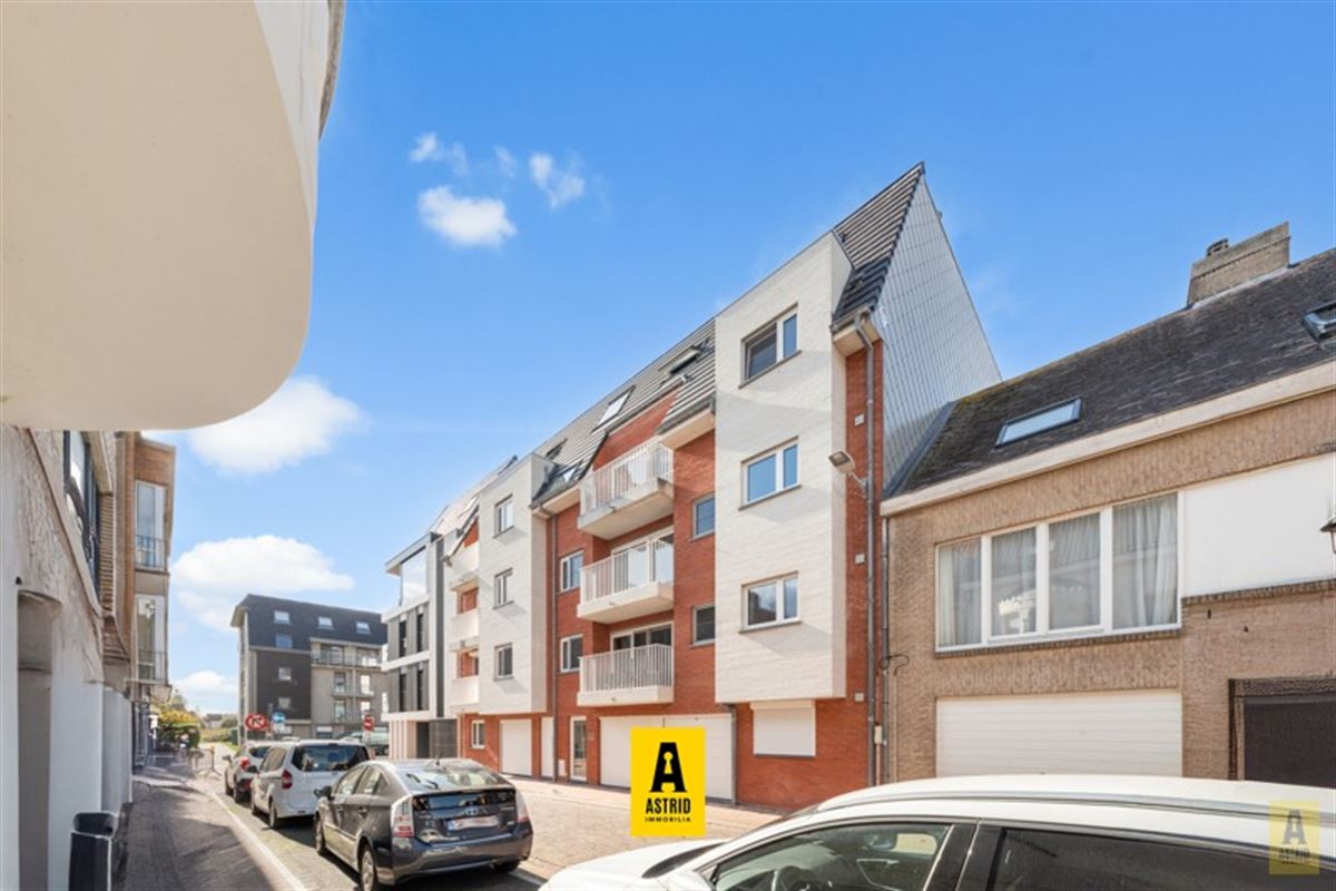🌊 Instapklaar duplexappartement in hartje Bredene!