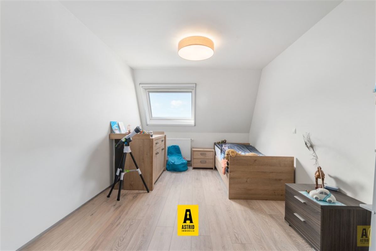 🌊 Instapklaar duplexappartement in hartje Bredene!
