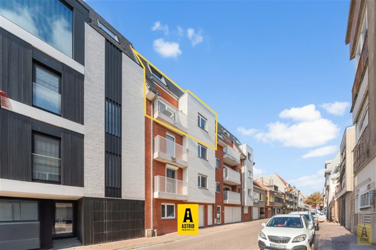 🌊 Instapklaar duplexappartement in hartje Bredene!