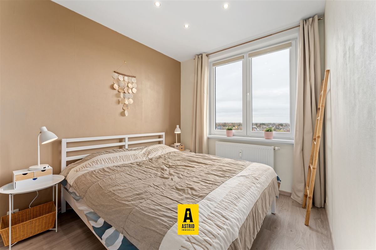 Volledig gerenoveerd appartement met zeezicht in Bredene