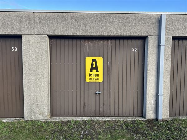 Gelijkvloerse garagebox centrum Bredene - Duinen