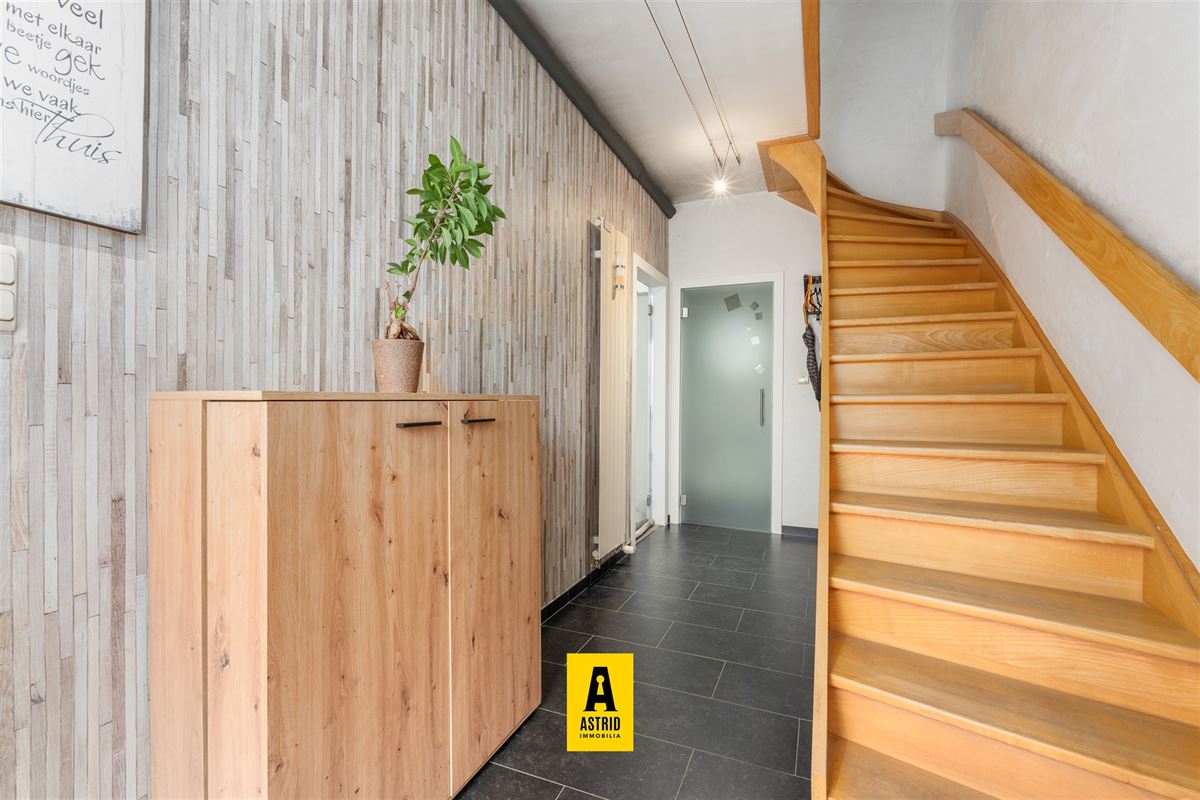 Smaakvol gerenoveerde woning!