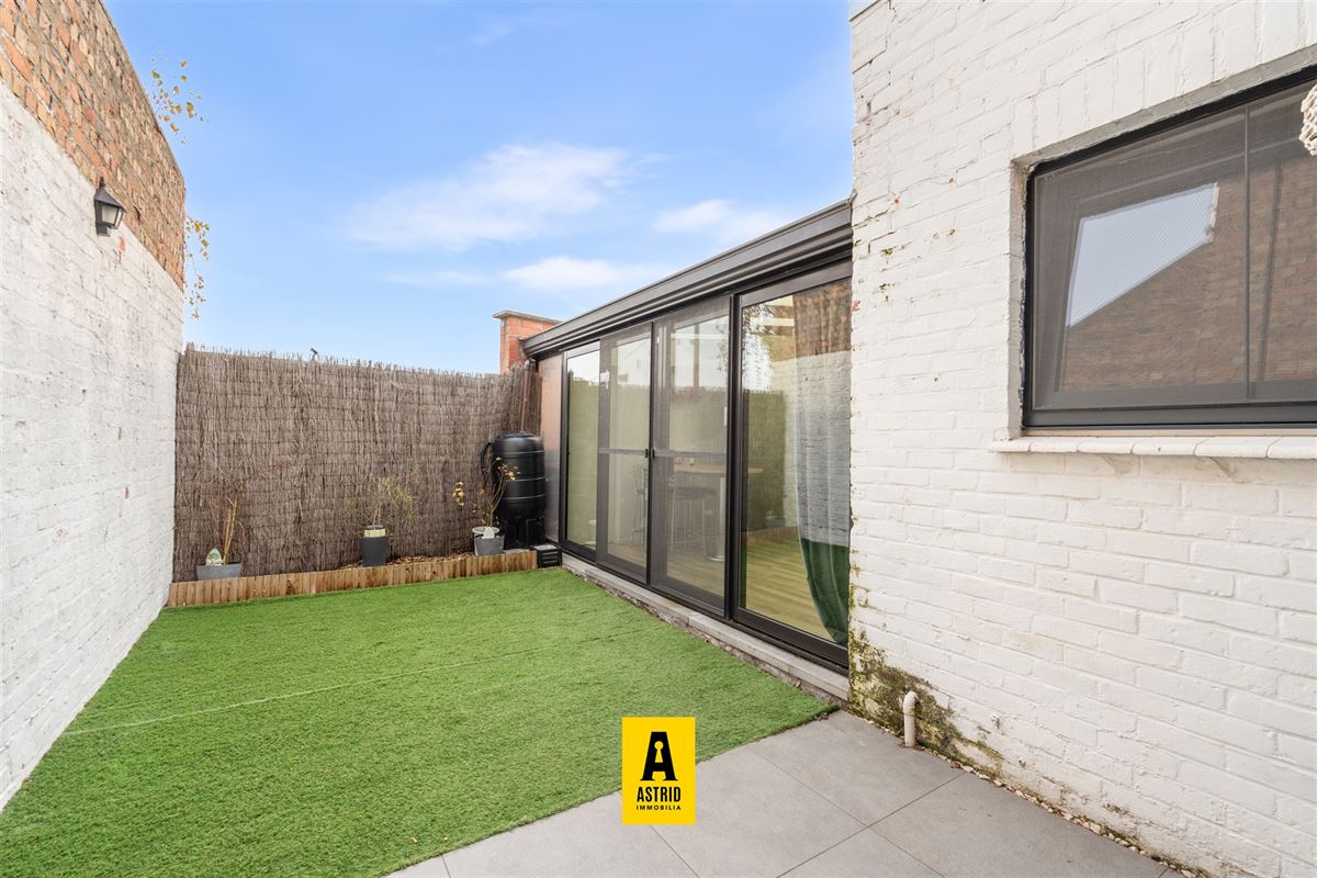 Smaakvol gerenoveerde woning!