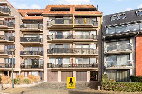 Ruim & zonnig 3-slpk-appartement met terras te Bredene!