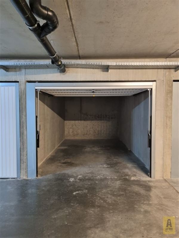 Ondergrondse garagebox (16,5 m2) in Groenendijkstraat.