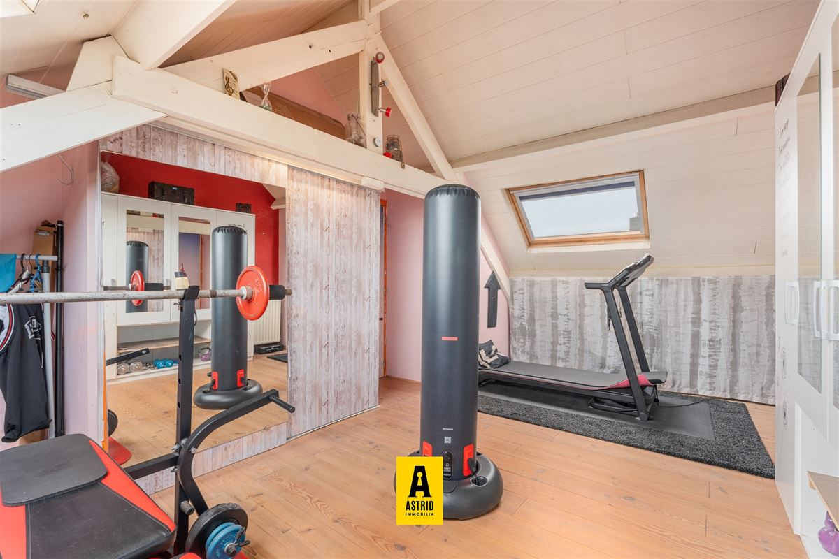 Smaakvol gerenoveerde woning!