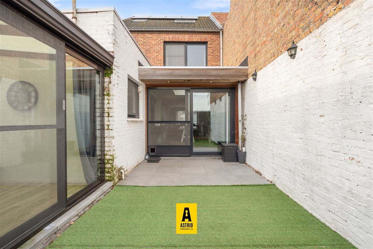 Smaakvol gerenoveerde woning!