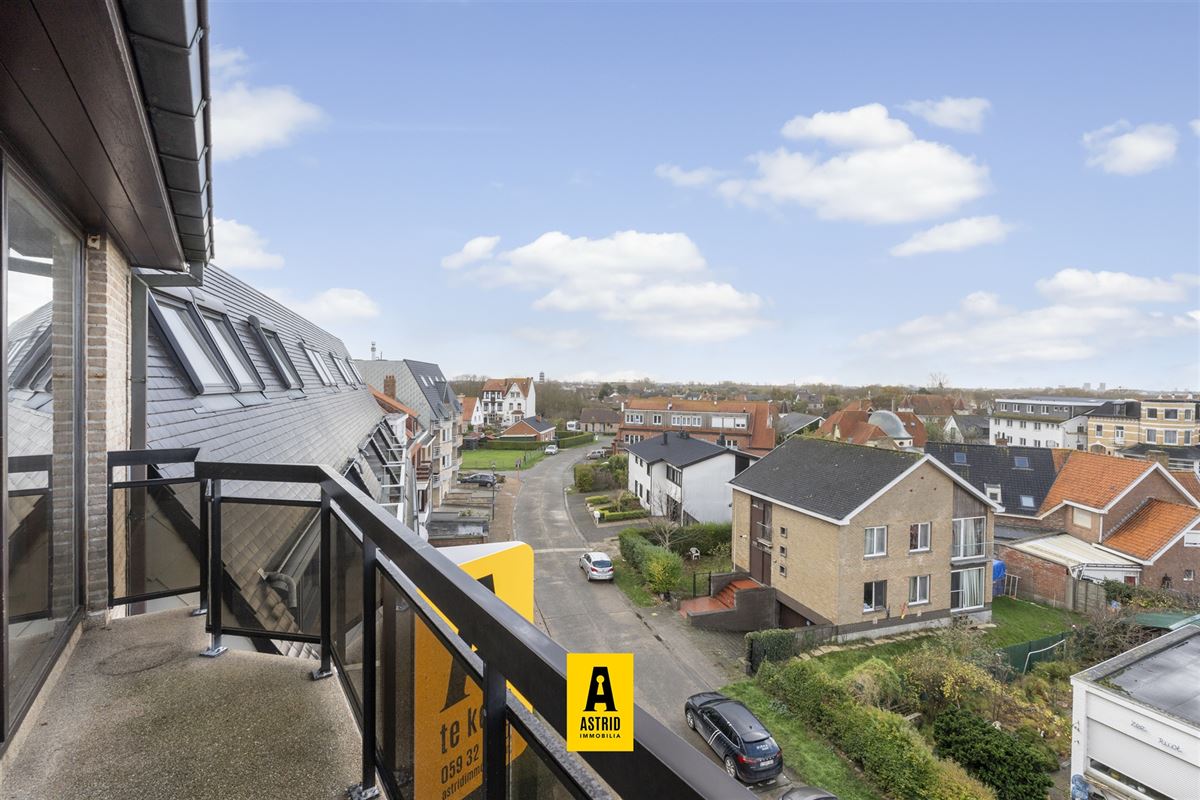 Ruim & zonnig 3-slpk-appartement met terras te Bredene!