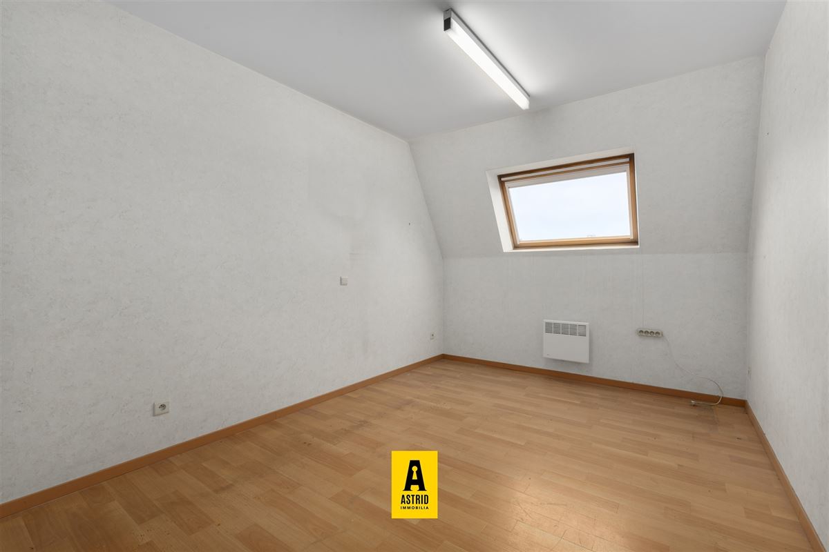Ruim & zonnig 3-slpk-appartement met terras te Bredene!
