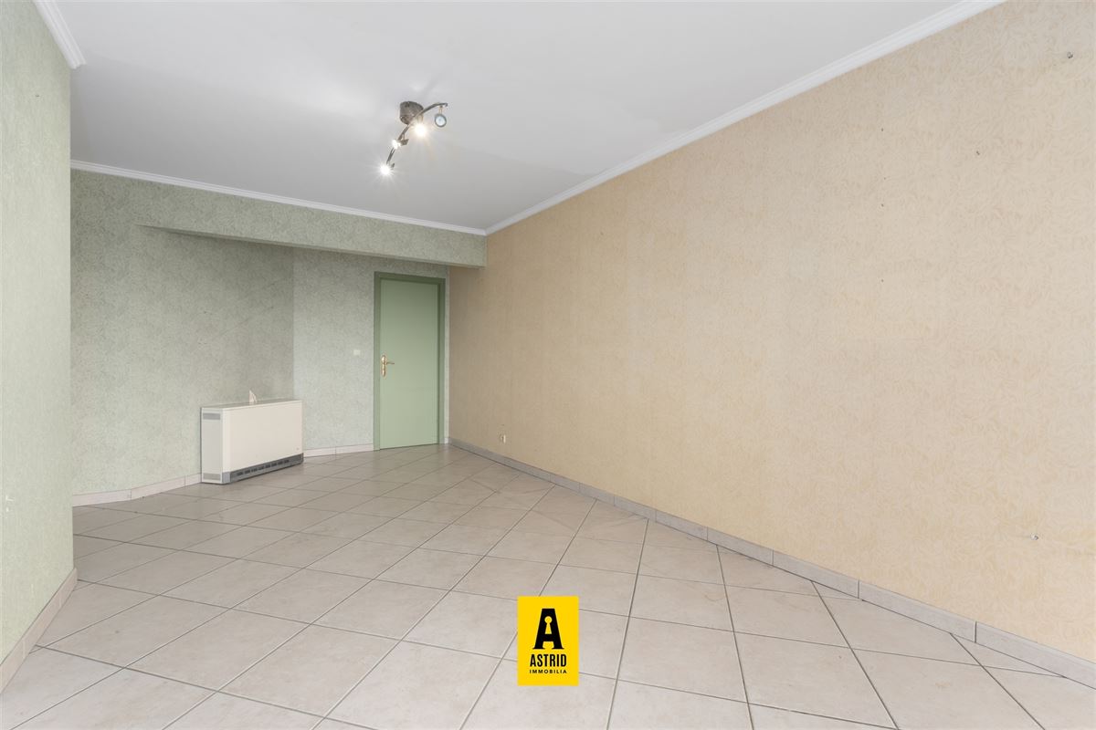 Ruim & zonnig 3-slpk-appartement met terras te Bredene!