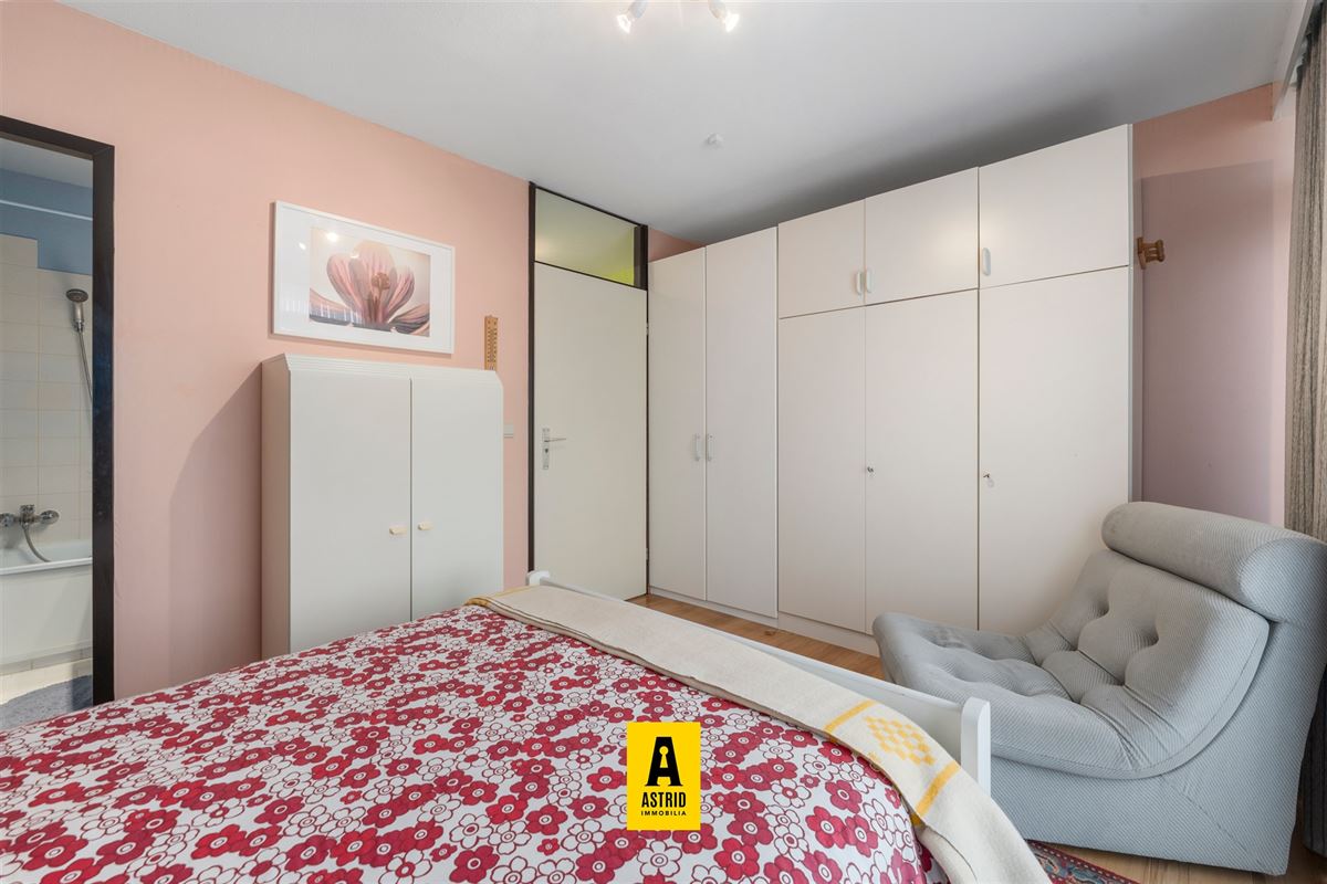 Zonnig appartement met open zicht!