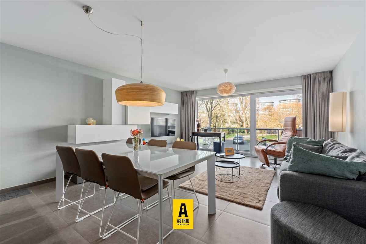 Leuk appartement met ruim terras!