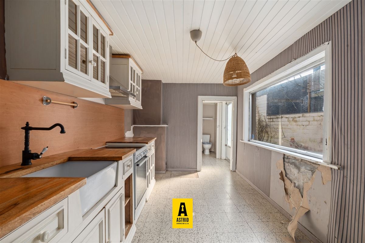 Te renoveren woning in toeristisch centrum!