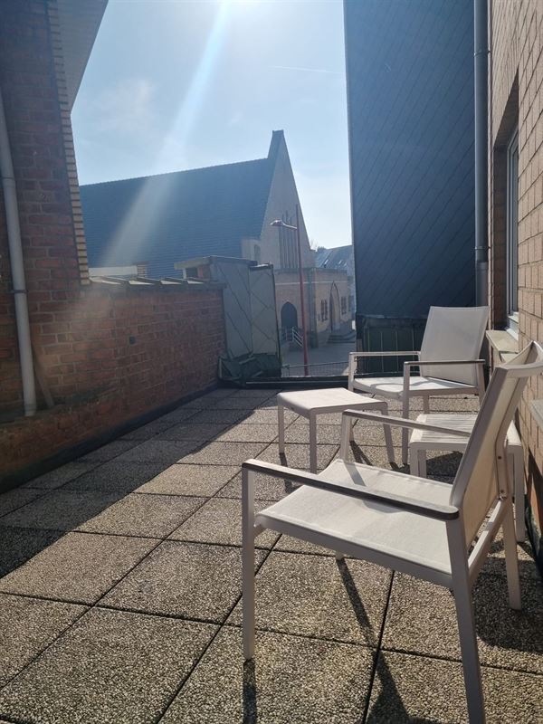 Leuk appartement met ruim terras!